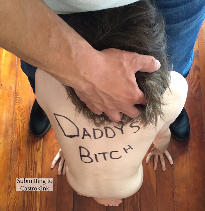 CastroKink-Humiliation-1609-028