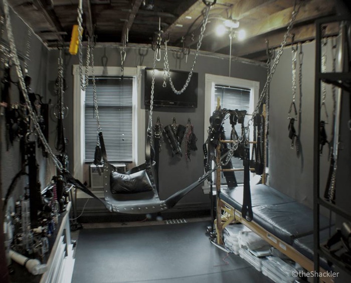 shackler-dungeon-1610-001